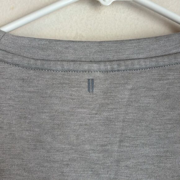 NOBULL Women’s Charcoal Crewneck Sweater soft cozy lounge size large GUC read! - Picture 5 of 8